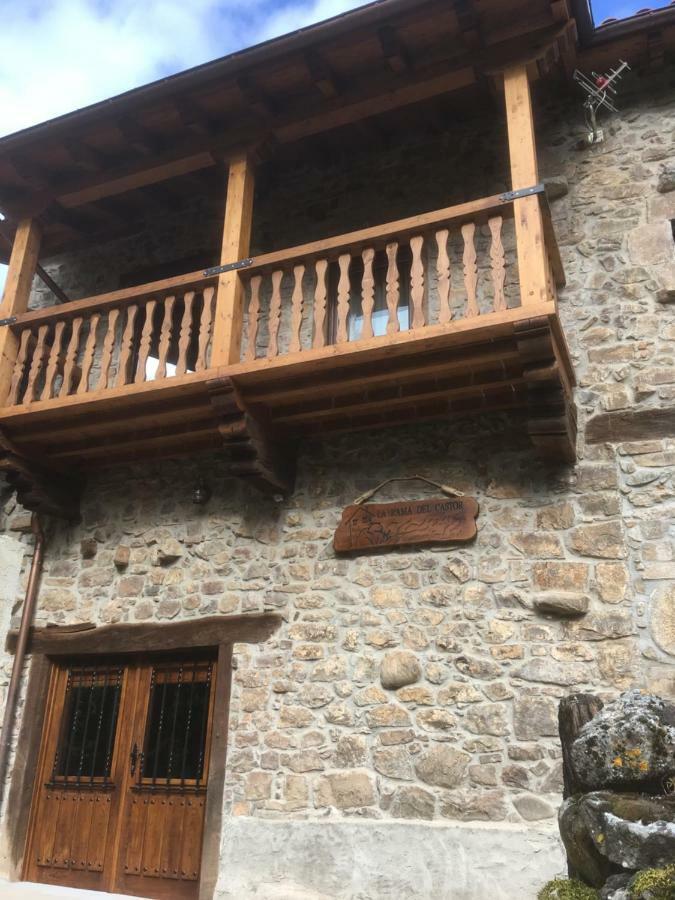 La Rama Del Castor Villa Espinama Exteriör bild