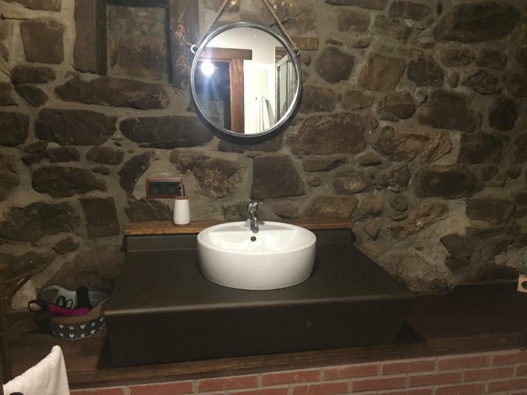 La Rama Del Castor Villa Espinama Exteriör bild