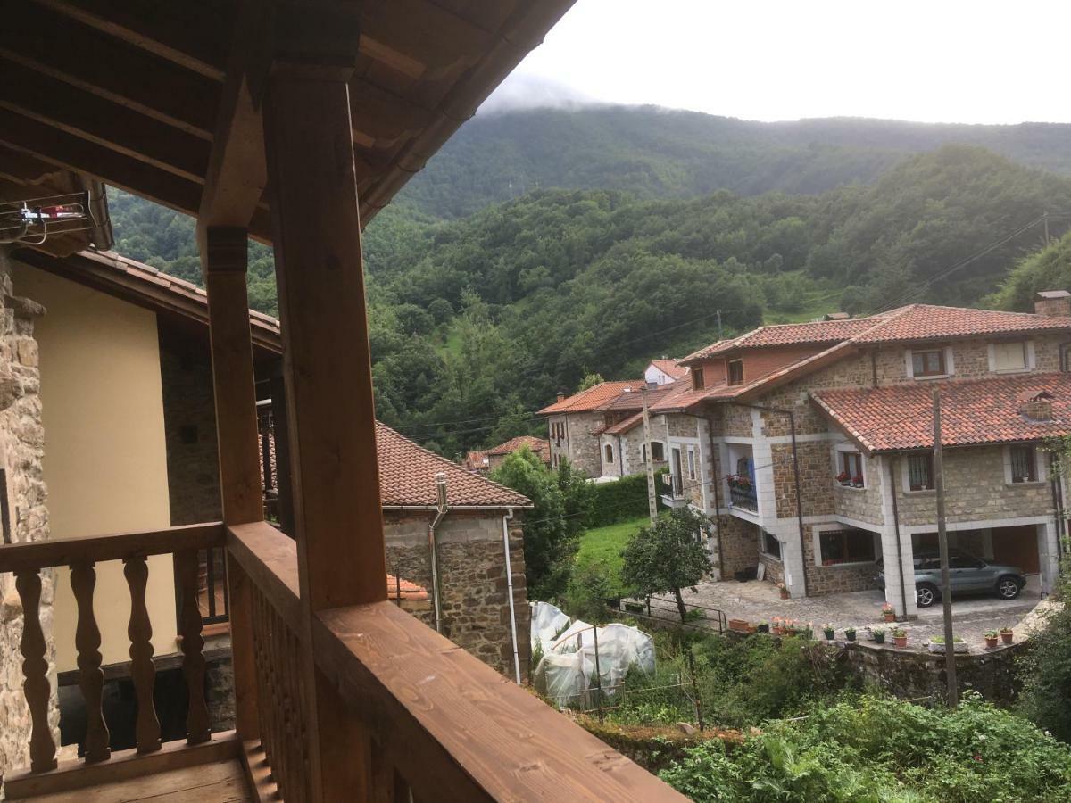 La Rama Del Castor Villa Espinama Exteriör bild